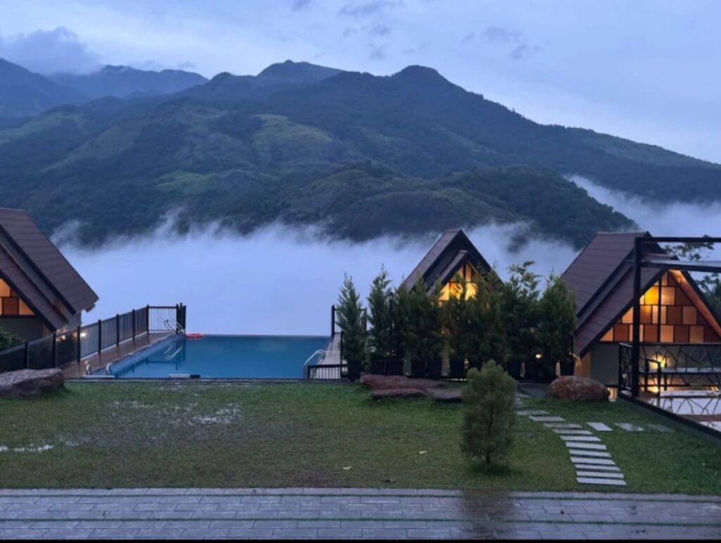 Kakkadampoyil Resort View